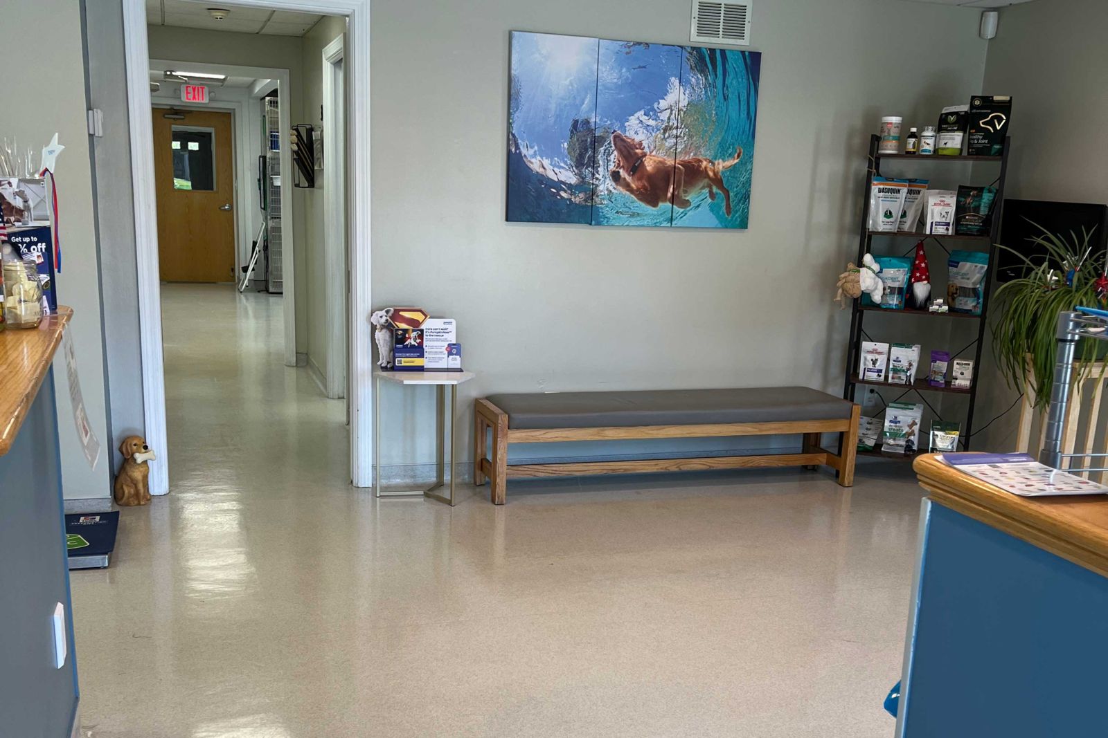 Waiting area2